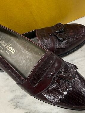 Neiman Marcus Men’s Dark Burgundy Leather Tassel Derbys